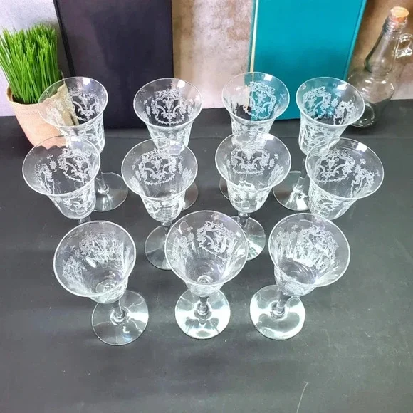 4 Morgantown Glass Co's Virginia Cordial Etched in Clear Wine/Water Glasses - Picture 14 of 16